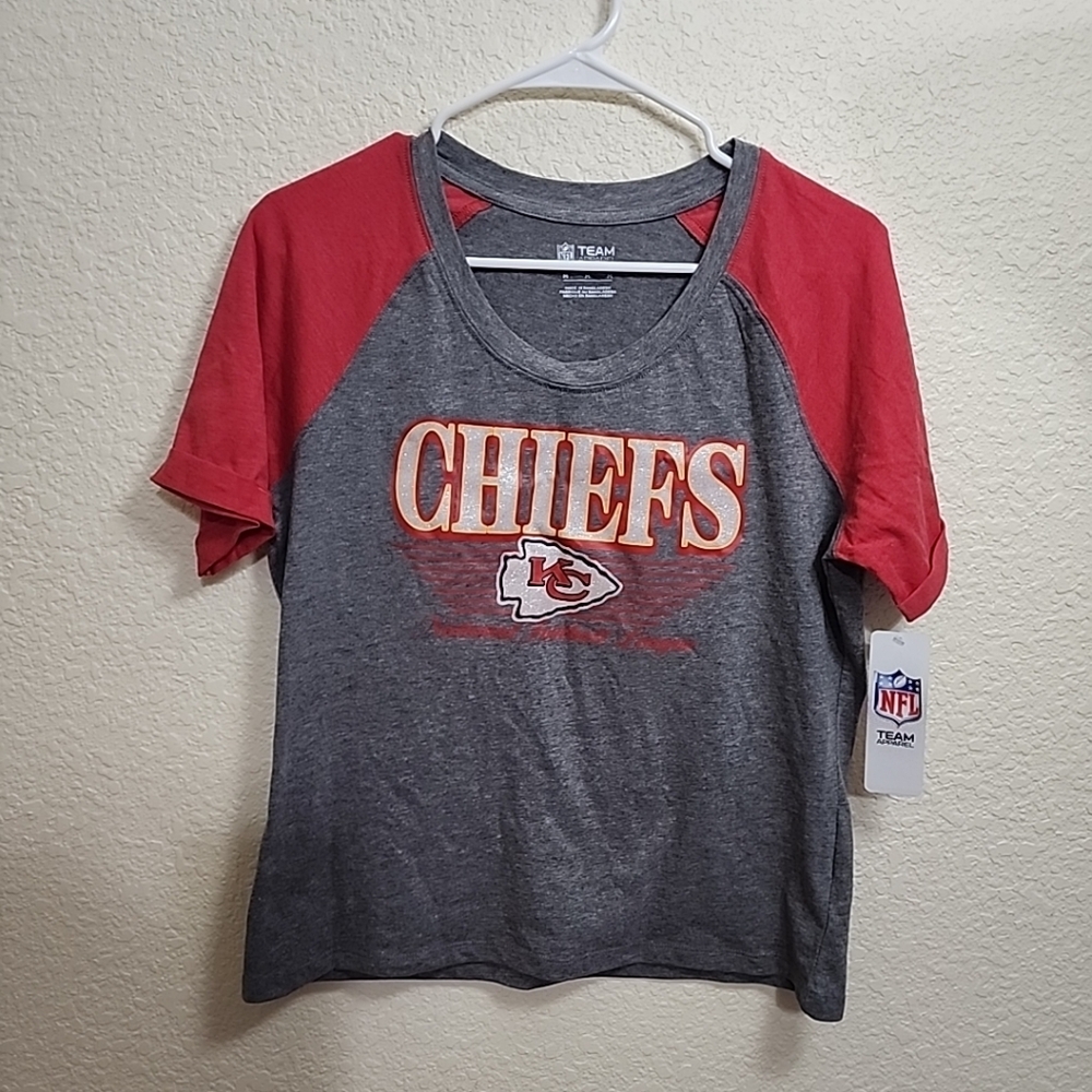 NFL Team Apparel Kansas City Chiefs Shirt Women's Size Medium Gray/red